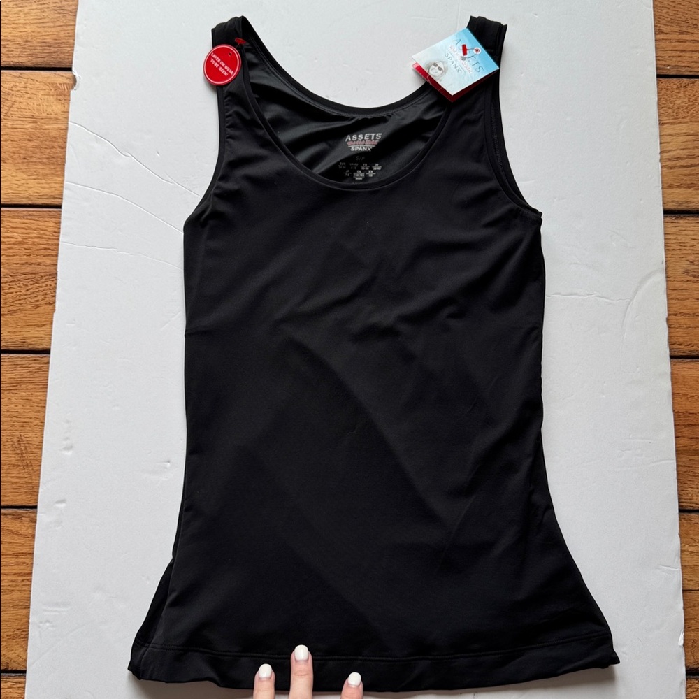 NWT SPANX By Sara Blakely Sleeveless Black Tank Top Cami Black‎ Sz Small